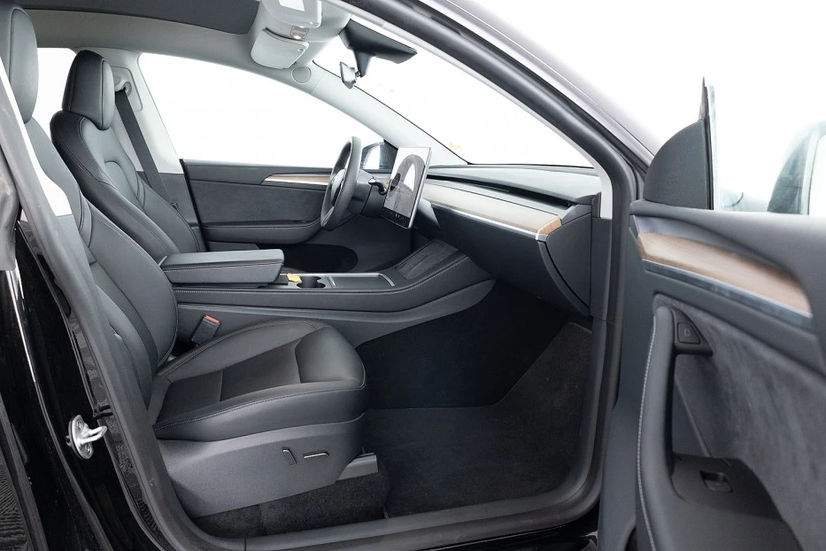 Tesla Model Y – foto 12