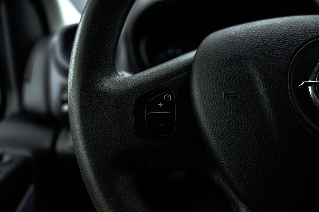 Opel Vivaro – foto 16