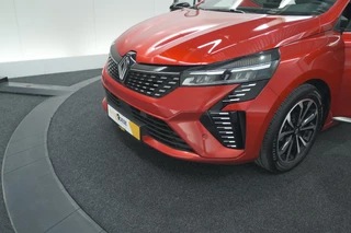 Renault Clio – thumbnail 1