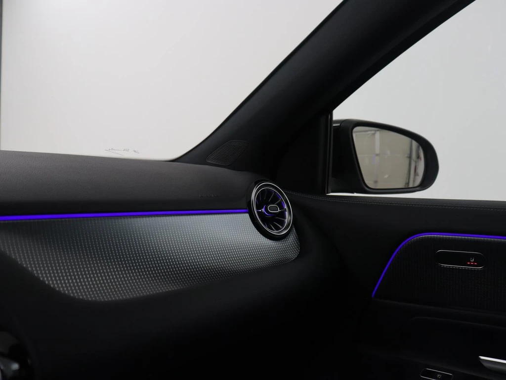 Mercedes-Benz EQA – foto 34