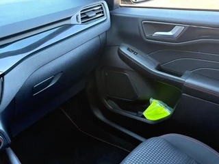 Ford Kuga – thumbnail 24