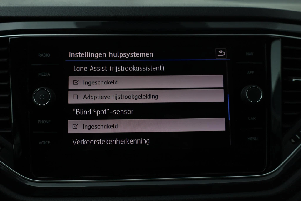 Volkswagen T-Roc – foto 23