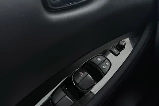 Nissan Leaf – thumbnail 41