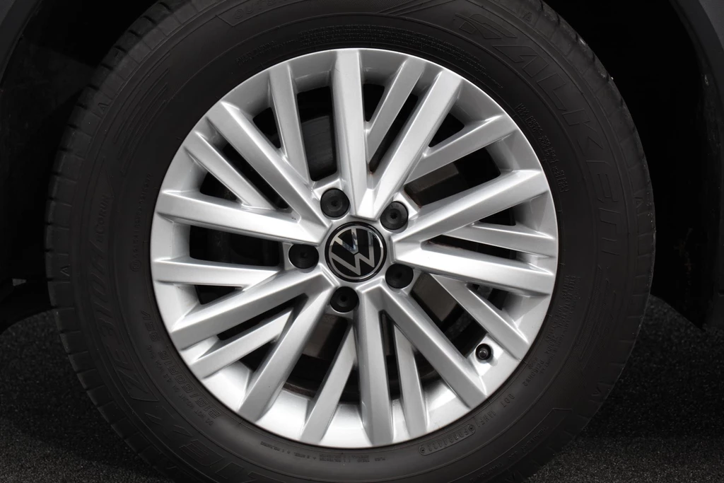 Volkswagen T-Roc – foto 7