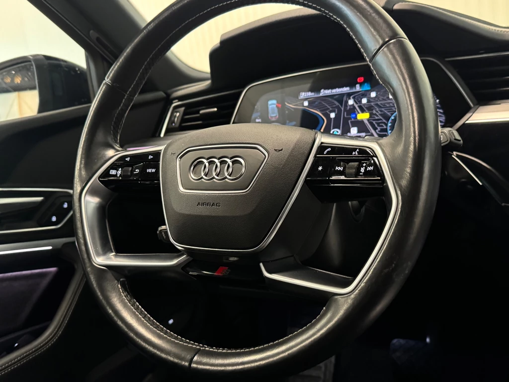 Audi e-tron – foto 18