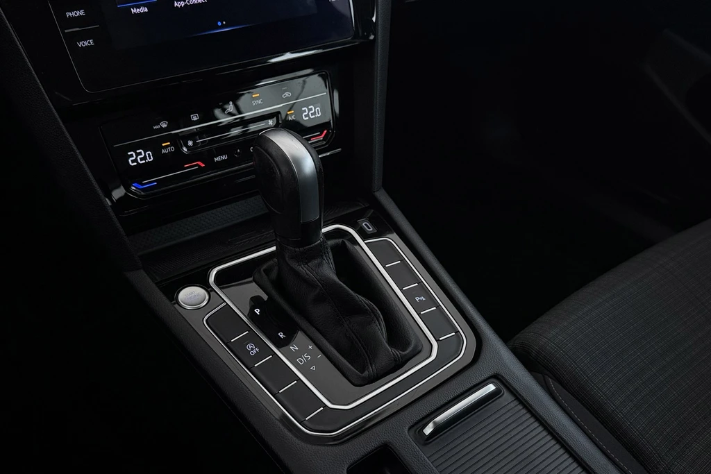 Volkswagen Passat – foto 36