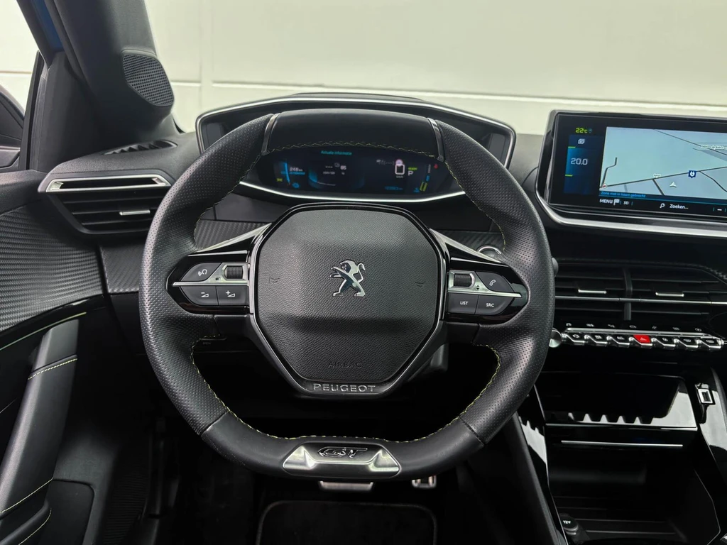 Peugeot e-208 – foto 30