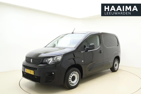 Peugeot Partner 1.5 BlueHDI Premium 75 PK | Handgeschakeld | 3-Zits | Betimmering | Airco | Cruise Control | Parkeersensor | Bluetooth | 1e eigenaar
