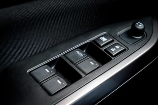 Suzuki Vitara – thumbnail 39