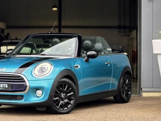 MINI Cooper Cabrio – thumbnail 2