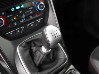 Ford Kuga – thumbnail 24