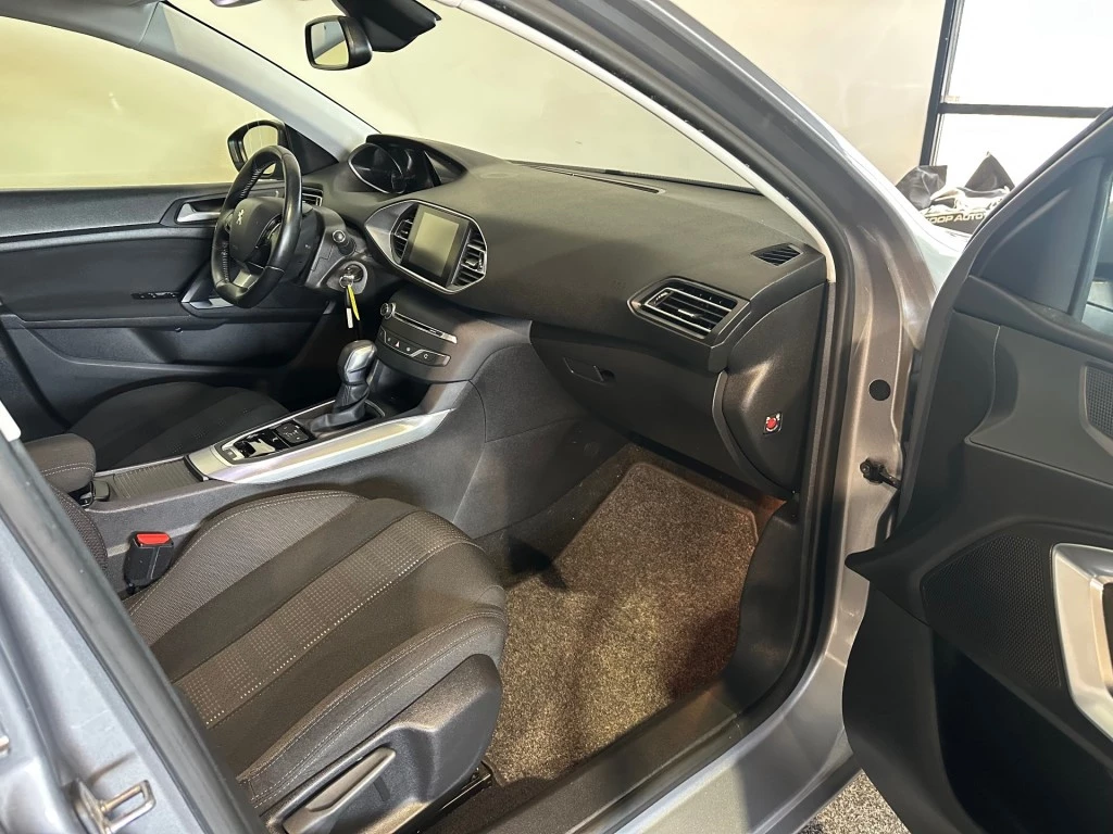 Peugeot 308 – foto 21