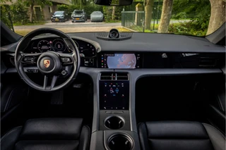 Porsche Taycan – thumbnail 13