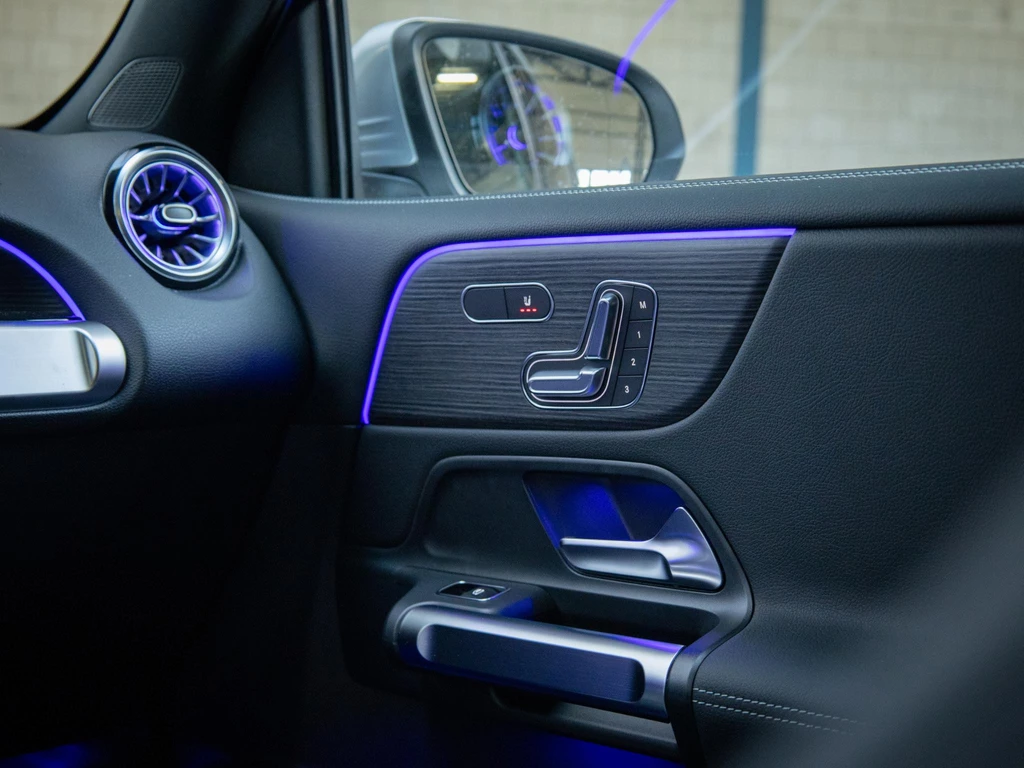 Mercedes-Benz EQB – foto 13