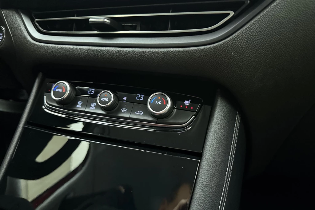 Opel Grandland – foto 21