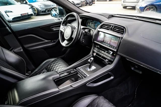 Jaguar F-PACE – thumbnail 71