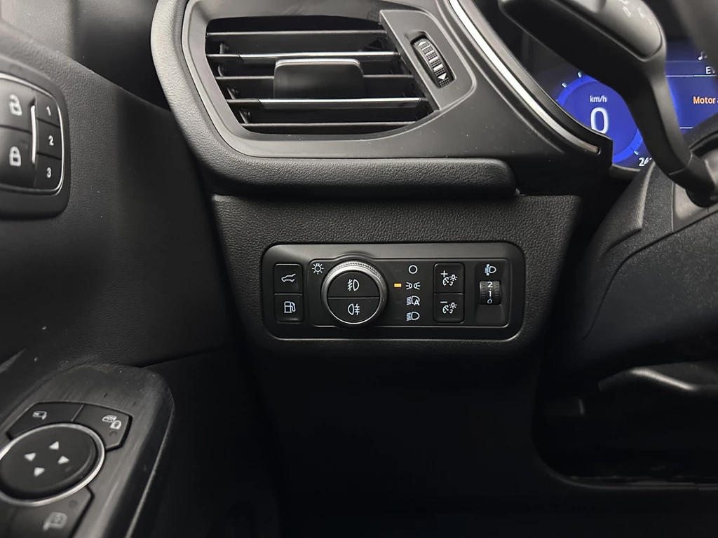 Ford Kuga – foto 25