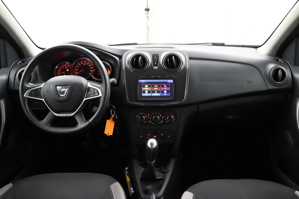Dacia Logan – foto 11