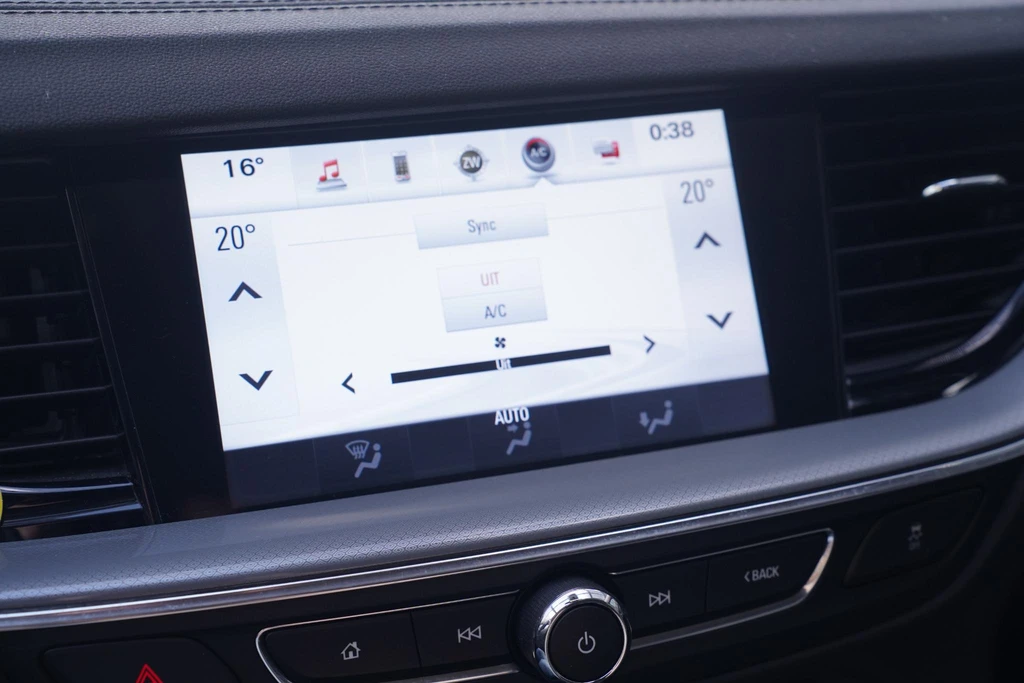 Opel Insignia – foto 36