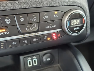 Ford Kuga – thumbnail 30