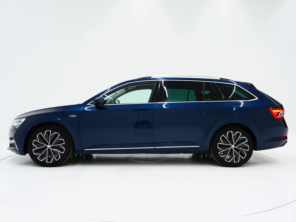 Škoda Superb – foto 2