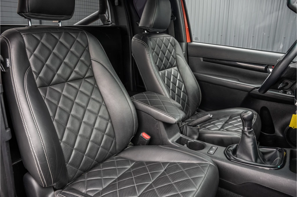 Toyota Hilux – foto 12