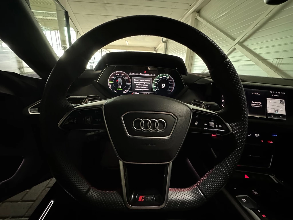 Audi e-tron GT – foto 14