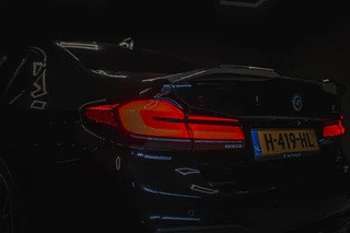 BMW M5 – thumbnail 2