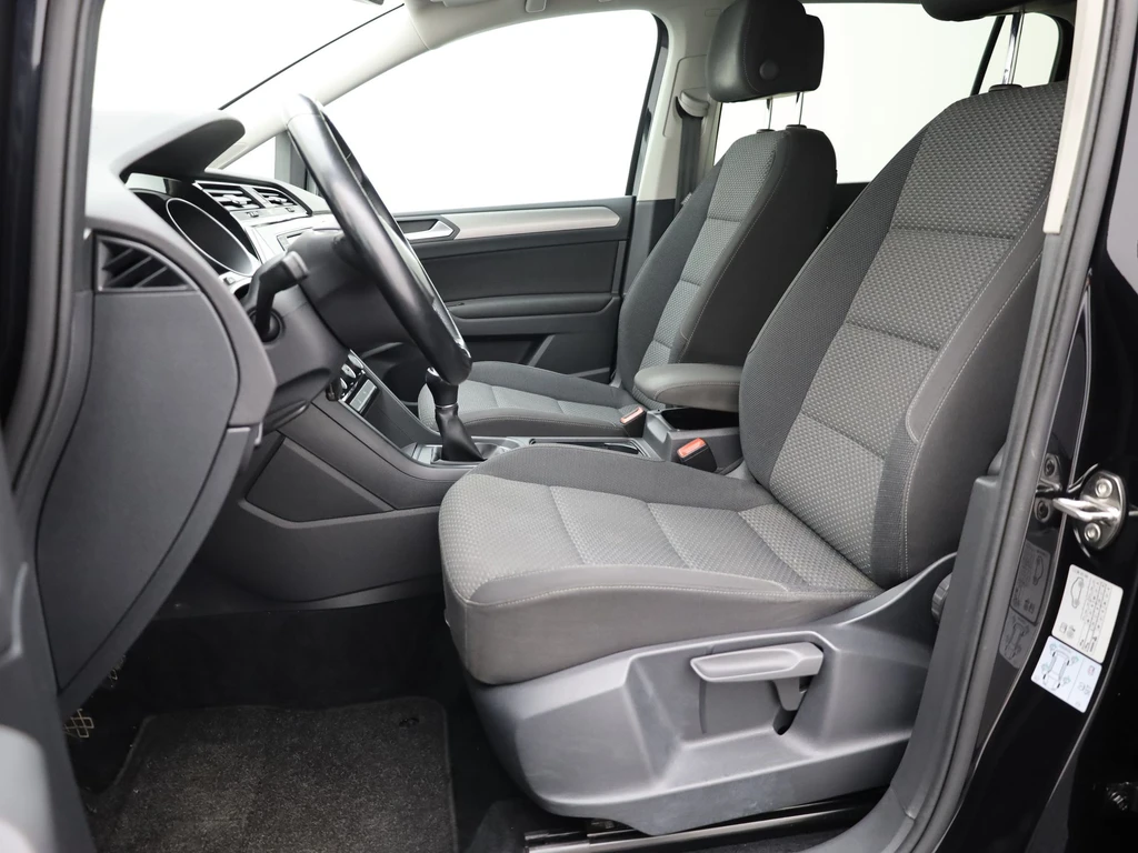 Volkswagen Touran – foto 18