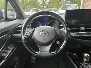 Toyota C-HR – thumbnail 12