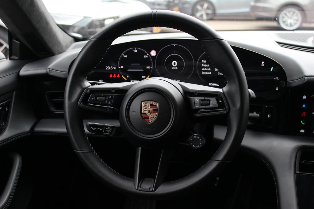 Porsche Taycan – foto 19