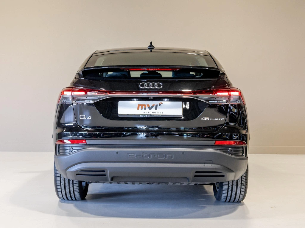 Audi Q4 Sportback e-tron – foto 3