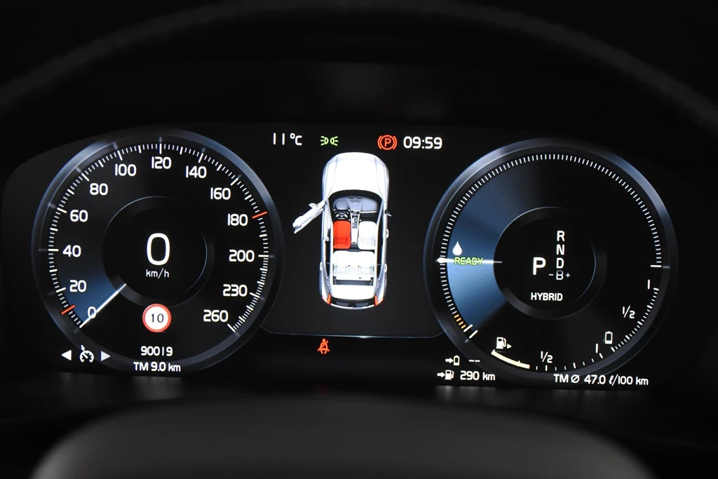 Volvo XC40 – foto 17
