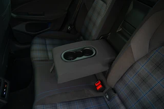 Volkswagen Golf – thumbnail 24