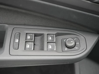 Volkswagen Golf – thumbnail 37