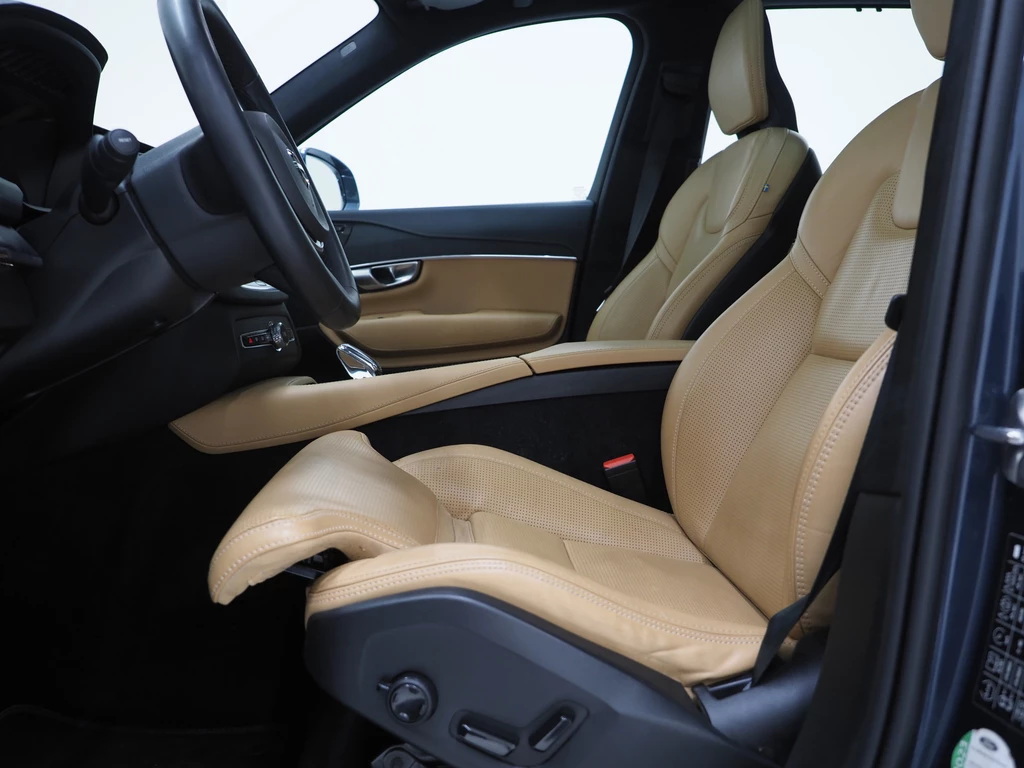 Volvo XC90 – foto 18