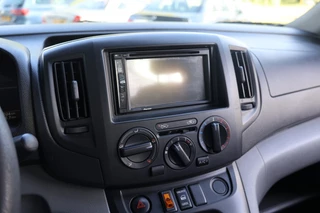 Nissan NV200 – thumbnail 12