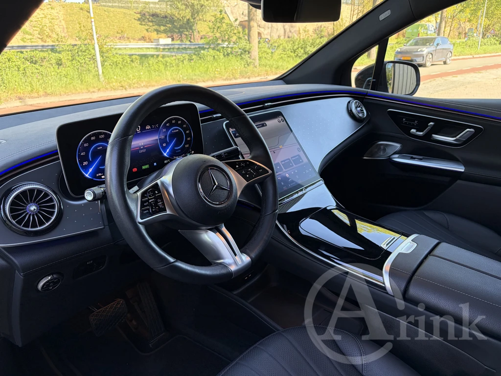 Mercedes-Benz EQE – foto 13