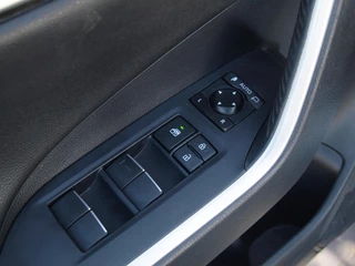 Toyota RAV4 – thumbnail 25