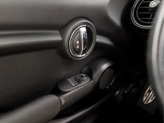 MINI Cooper – thumbnail 23