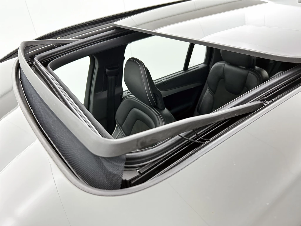 Volvo XC90 – foto 3