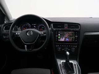 Volkswagen Golf – thumbnail 8