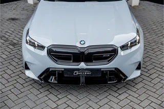 BMW M5 – thumbnail 11