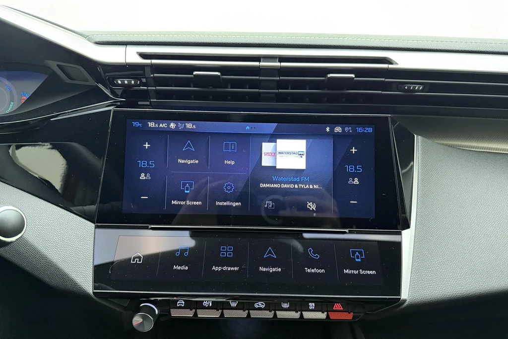 Peugeot e-308 – foto 26