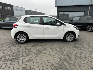 Peugeot 208 – thumbnail 5