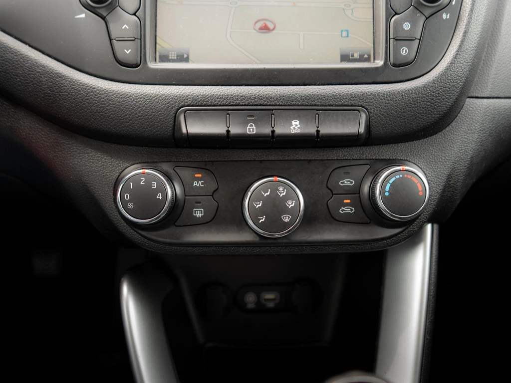 Kia cee'd – foto 18