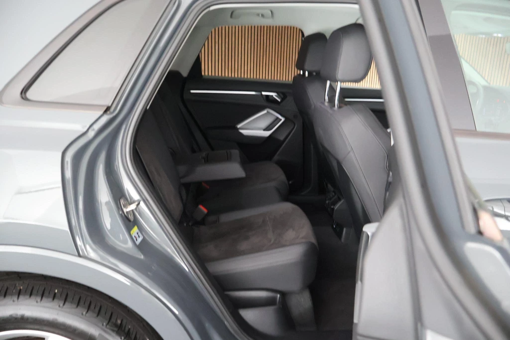 Audi Q3 – foto 11