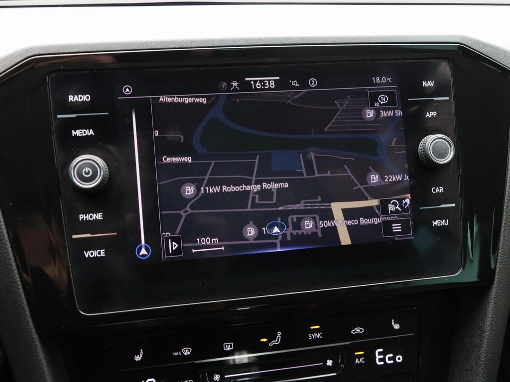 Volkswagen Passat – foto 27