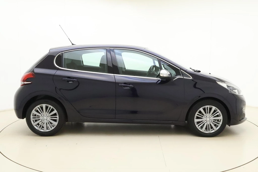 Peugeot 208 – foto 7