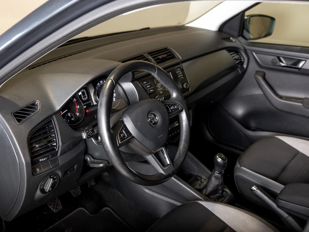 Škoda Fabia – foto 17